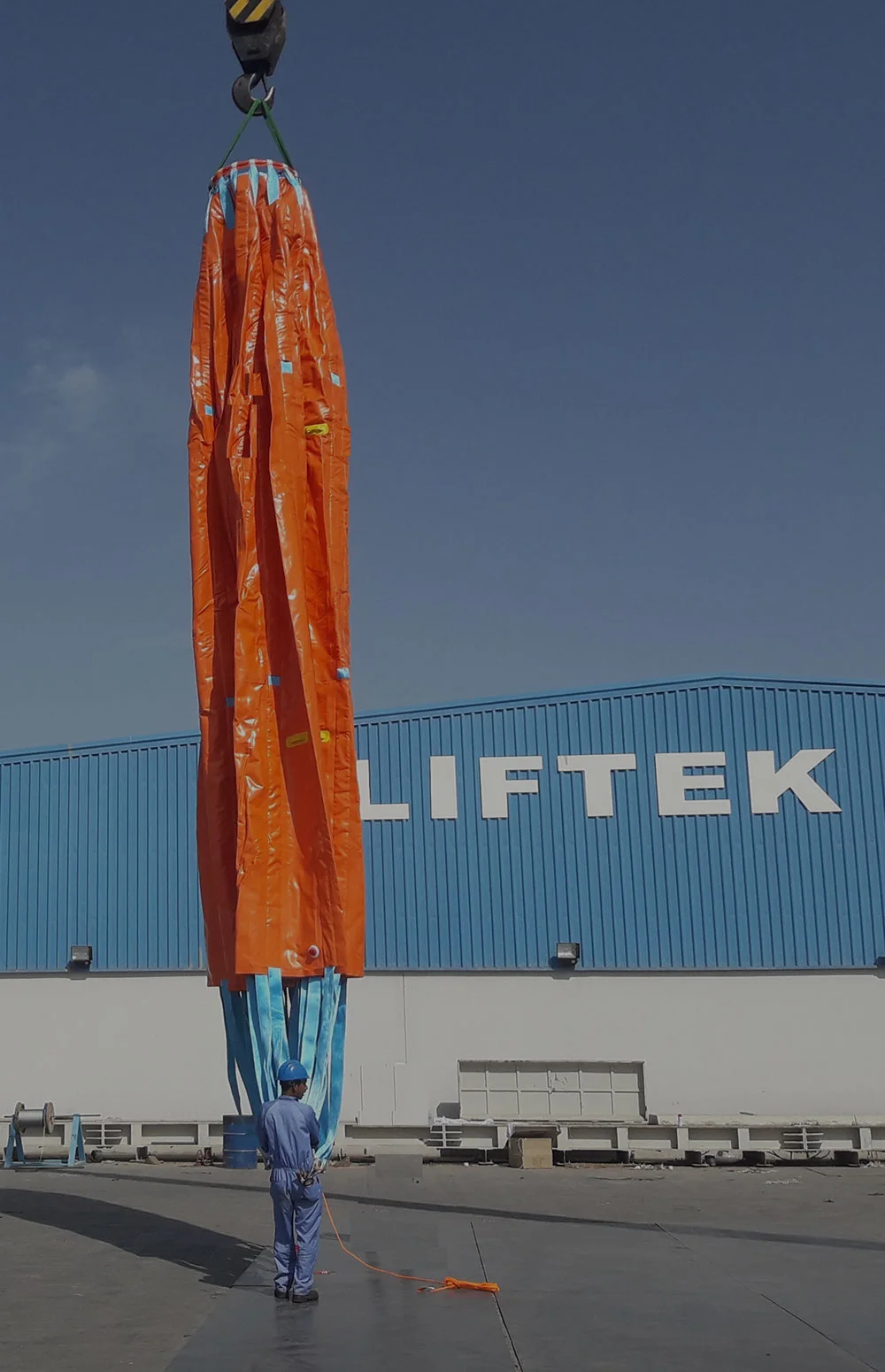 Subsea air lift bags used for underwater lifting and marine buoyancy operations