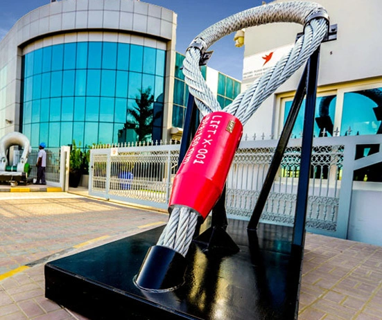 LiftX hyperlock slings for heavy lifting
