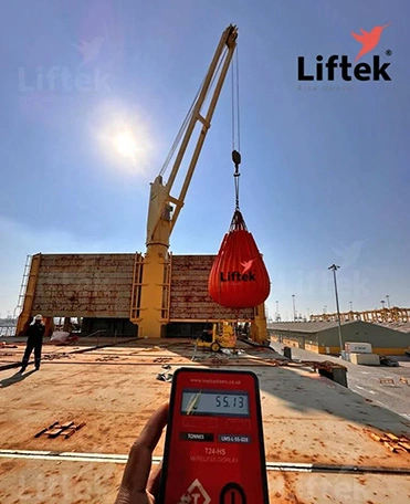 Load test readout during crane test using single waterbag